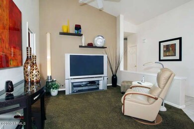 15694 W Piccadilly Rd, Goodyear, AZ 85395 - photo 7