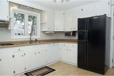 30 Destefano Rd, Roslindale, MA 02131 - photo 5