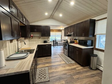 43 E Washington St, Rutland, VT 05701 - photo 4