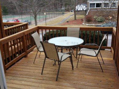 50 Fieldstone Dr, Londonderry, NH 03053 - photo 3