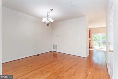 130 Executive Cir, Stafford, VA 22554 - photo 6