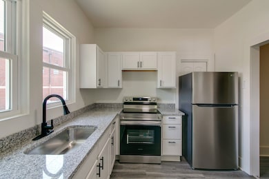 143 Emory St unit C, Clarksville, TN 37040 - photo 4