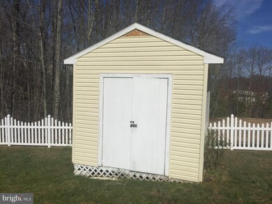 11207 Newman Ct unit 520, Fredericksburg, VA 22407 - photo 4