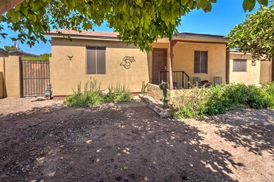 522 S Hobson-3