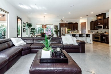 610 Oak Ridge Grove Cir, Spring, TX 77386 - photo 6