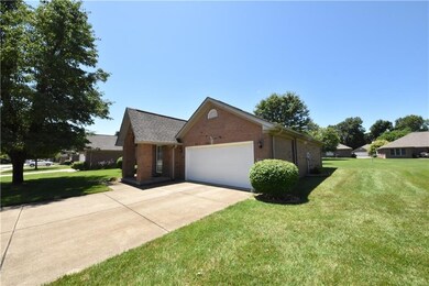 3190 Liberty Ln, Columbus, IN 47203 - photo 2