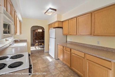 1827 Towner Rd, Haslett, MI 48840 - photo 4