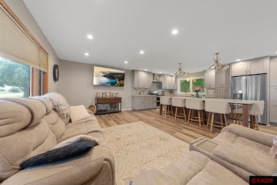 255 W 7th St, Gibbon, MN 55335 - photo 5