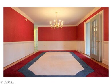 Dining Room - Nice Large Formal Room Will Seat Six