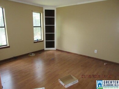 525 22nd Ln NE, Center Point, AL 35215 - photo 2