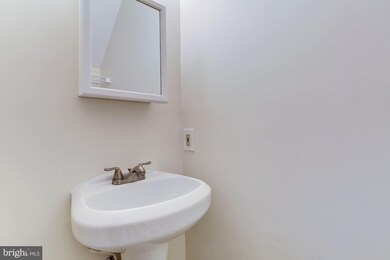 6374 Bayberry Ct, Elkridge, MD 21075 - photo 7