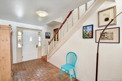 2702 Marlborough Dr, San Antonio, TX 78230 - photo 5