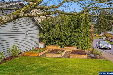 5256 Lone Fir Ave SE, Salem, OR 97306 - photo 5