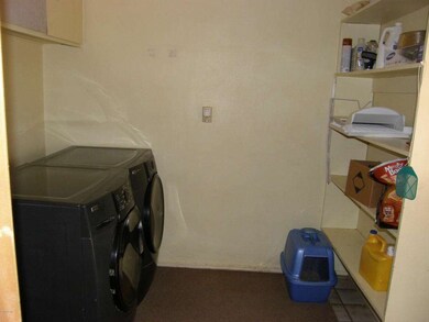 Laundry with storage