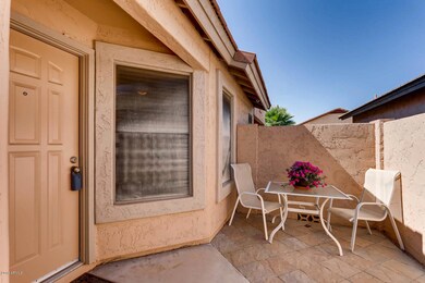 4838 E Abraham Ro Phoenix AZ-large-002-2