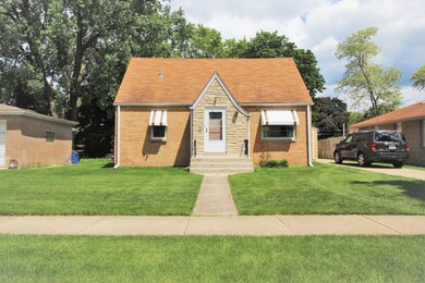 307 N Martin Ave, Waukegan, IL 60085 - photo 3