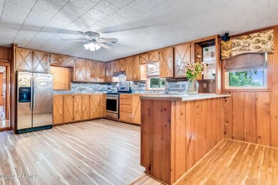 10-web-or-mls-7045 Enis Rd-9
