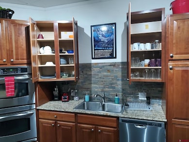 147 E Main St unit 147  Main , 18 N Se, Montrose, CO 81401 - photo 5