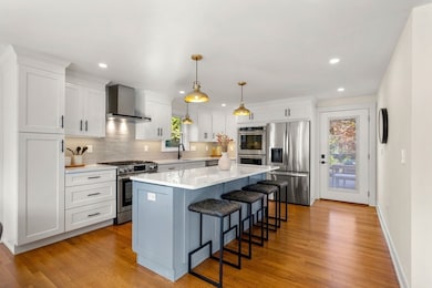 10 High St, Salisbury, MA 01952 - photo 2