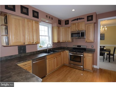 5015 Spruce Ln, Mohnton, PA 19540 - photo 7