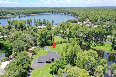 19003 Cedar Ln, Lutz, FL 33548 - photo 2