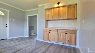 507 Oak St, Bicknell, IN 47512 - photo 4