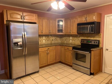 1176 Turkey Point Rd, Edgewater, MD 21037 - photo 7