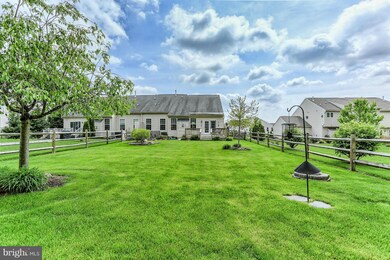 27 Spanish Moss Ct, Chambersburg, PA 17202 - photo 7