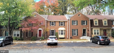 7 Plum Grove Way, Gaithersburg, MD 20878 - photo 2