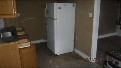 304 Evergreen Ave, Oaklyn, NJ 08107 - photo 2