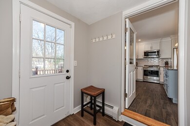 34 Adams St, Wilmington, MA 01887 - photo 2