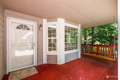 18711 Sylvan Dell Ct SE, Yelm, WA 98597 - photo 2