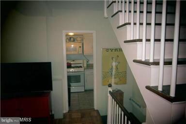1554 Mount Eagle Place unit 1554, Alexandria, VA 22302 - photo 7