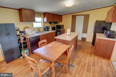 1024 Warm Spring Rd unit 23, Chambersburg, PA 17202 - photo 7