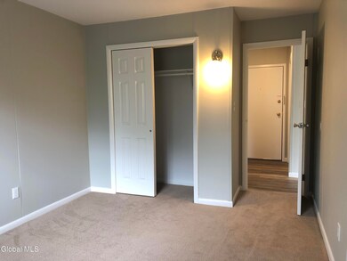 21 Wells St unit 410, Saratoga Springs, NY 12866 - photo 6