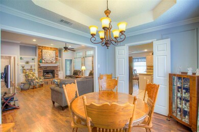 6413 Westgate Dr, North Richland Hills, TX 76182 - photo 7