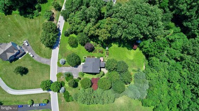 8633 Willow Run Rd, Windsor Mill, MD 21244 - photo 5