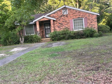 923 Bendat St, McComb, MS 39648 - photo 2