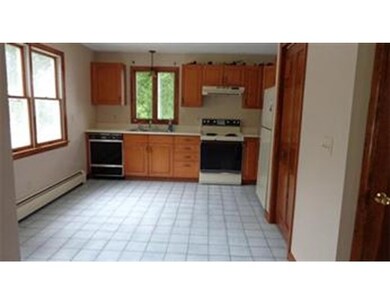 26 Dallas St unit 2, Worcester, MA 01604 - photo 5