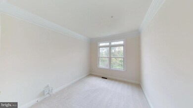 12135 Cypress Spring Rd, Clarksburg, MD 20871 - photo 5