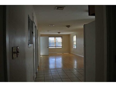 127 Burnett St, Providence, RI 02907 - photo 6