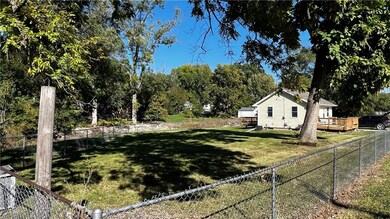 931 Spring St, Des Moines, IA 50315 - photo 3