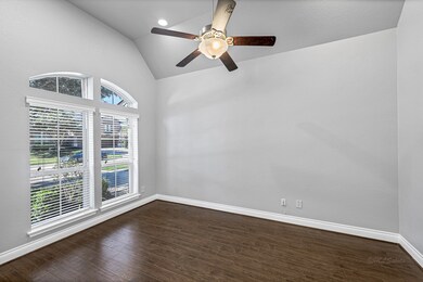 27511 Liberty Heights Ln, Fulshear, TX 77441 - photo 4