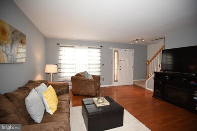 5404 Simpson Cir unit 264, Doylestown, PA 18902 - photo 4