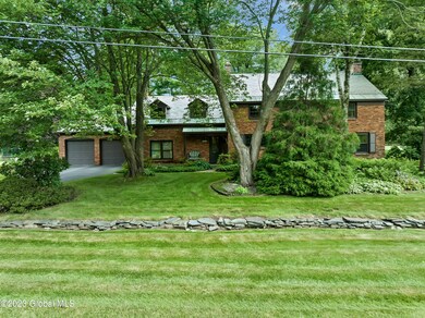 2357 Cayuga Rd, Schenectady, NY 12309 - photo 2