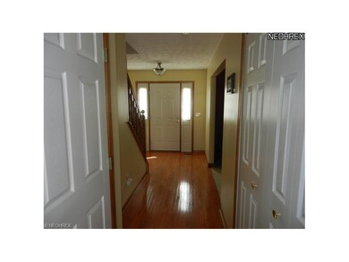 FOYER ENTRANCE
