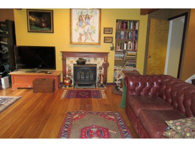 504 Acorn Ln, Shelburne, VT 05482 - photo 2