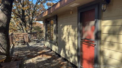 Partial Wrap Around Porch with door facing South- Optional Kitchen Entry