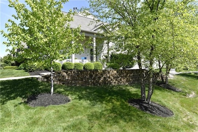 13824 Willesden Cir, Fishers, IN 46037 - photo 2