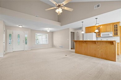 809 Cypress Ct, Raymore, MO 64083 - photo 5